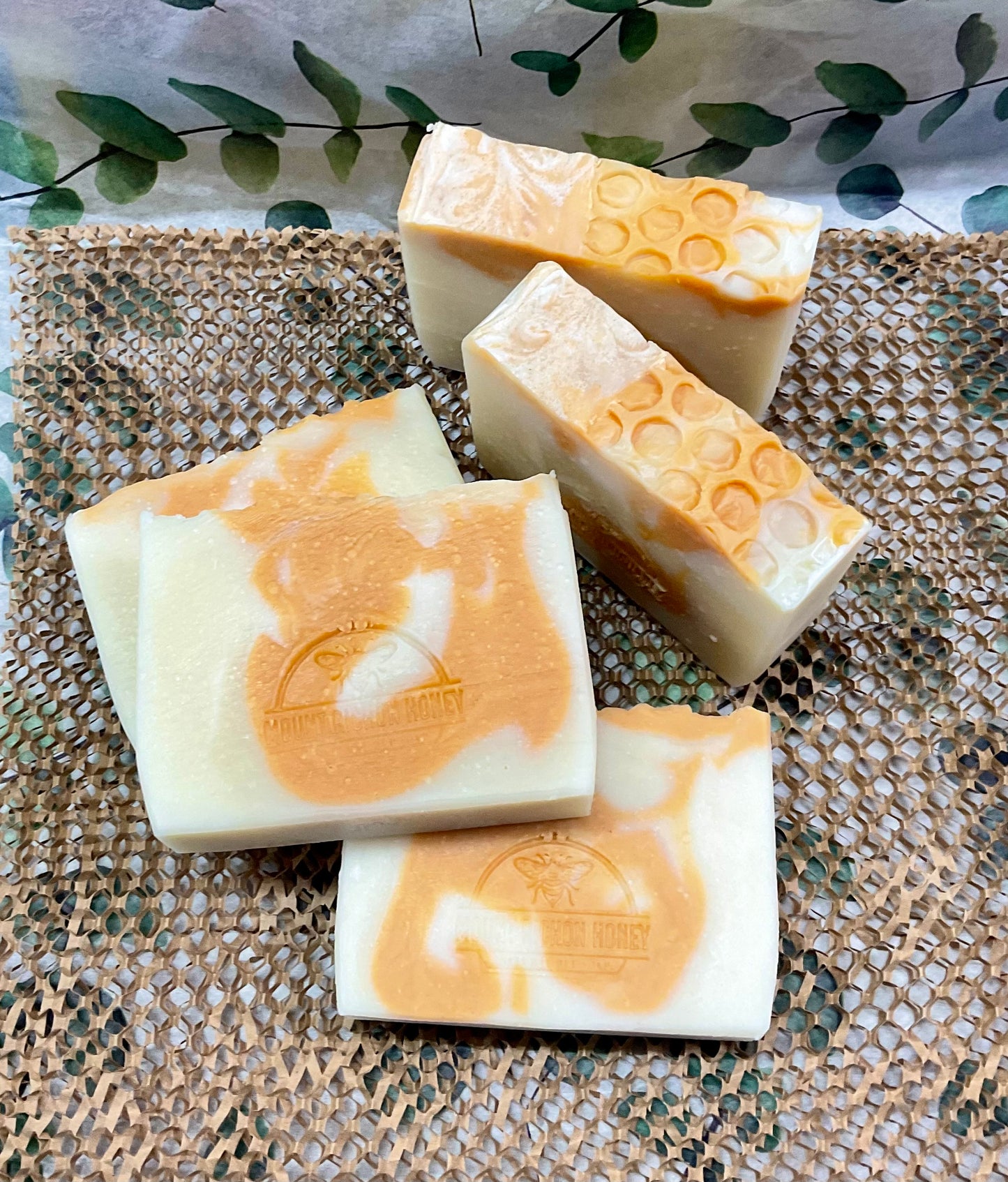 Bush Nectar Soap – Grass Fed Tallow & Honey Soap with Lemon Verbena & Yellow Clay