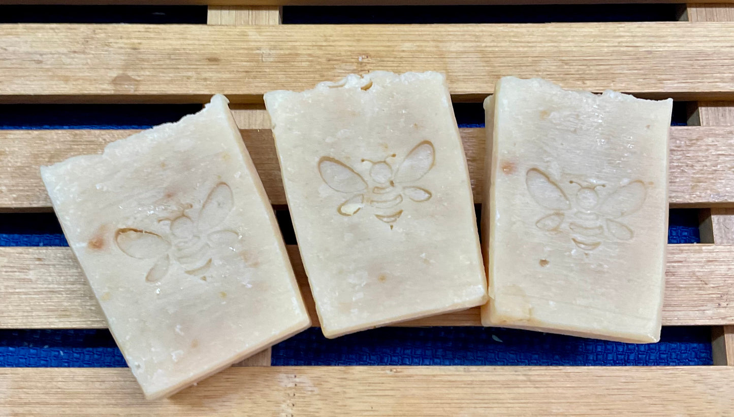 Farmhouse Raw Honey Soap (Fragrance Free)