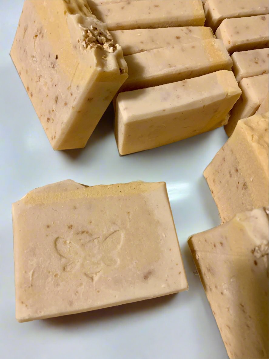 Honeycomb & Oatmeal Soap Bar - (Fragrance Free)