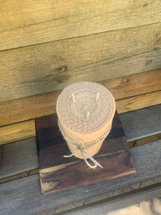 Extra large pure beeswax candle